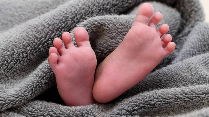 Maharashtra: 2-yr-old boy injured after falling into open sewer chamber in Thane