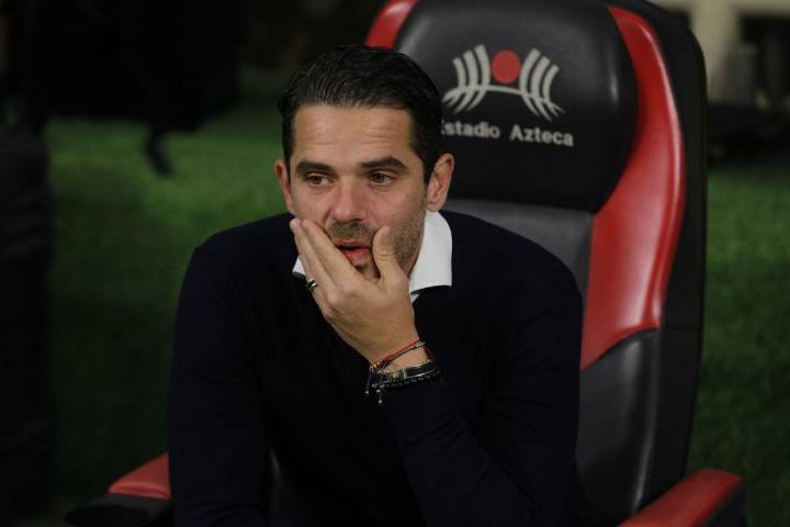Necaxa despide a Fernando Gago como su director técnico