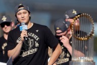 Shohei Ohtani Sends English Message to Dodgers Fans