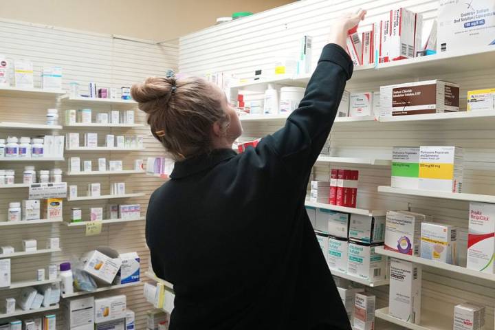 Big Pharma Lobbying Makes Medicine Far More Expensive