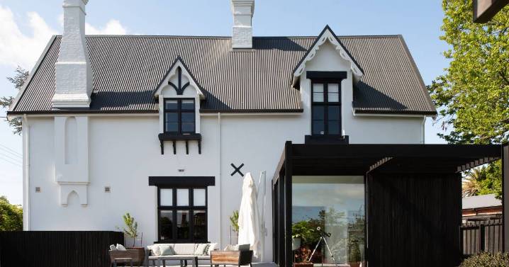 Historic Elphin House sets new record in Newstead