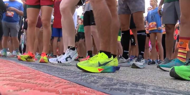 Downtown Lansing streets closing Thursday for Turkey Trot