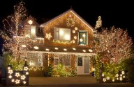 Show Us Yakima Valley Holiday Light Displays