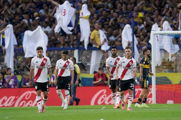 La racha negra de River. Cómo pasó de perder solo dos de sus primeros 41 partidos del año a este presente catastrófico