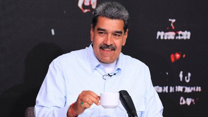 “Estamos en contacto con nuestros amigos venezolanos”: El Kremlin admite que tiene contacto con el régimen de Nicolás Maduro