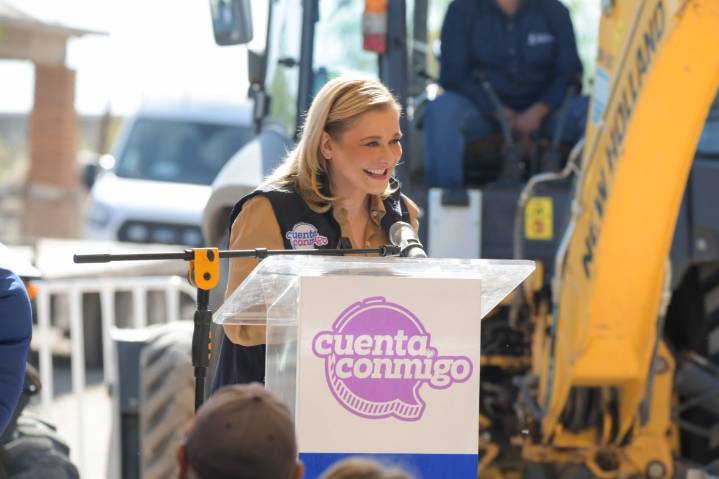 Adelanta Gobierno aguinaldo a empleados por Buen Fin