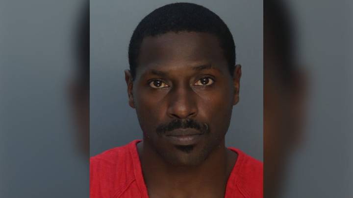 Ex-NFL star Antonio Brown gets $25K bail on attempted murder charge
