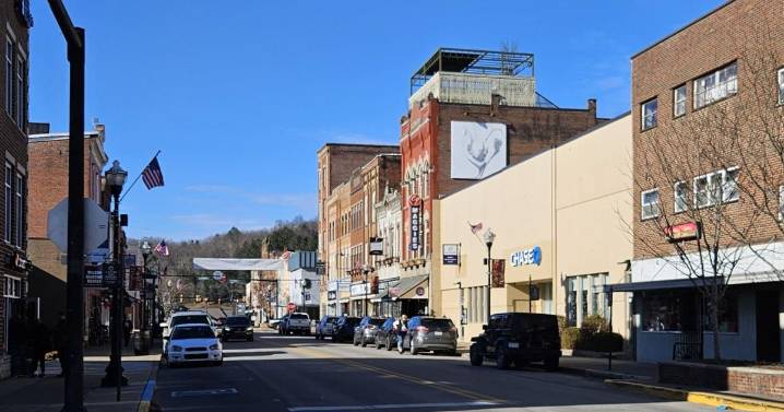 Buckhannon businesses thrive on Small Business Saturday with local discounts