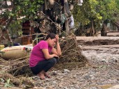 Super Typhoon Fung-wong tears into Philippines