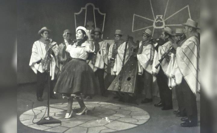 Flor Pucarina: La intensa vida de la cantante wanka en fotos inéditas