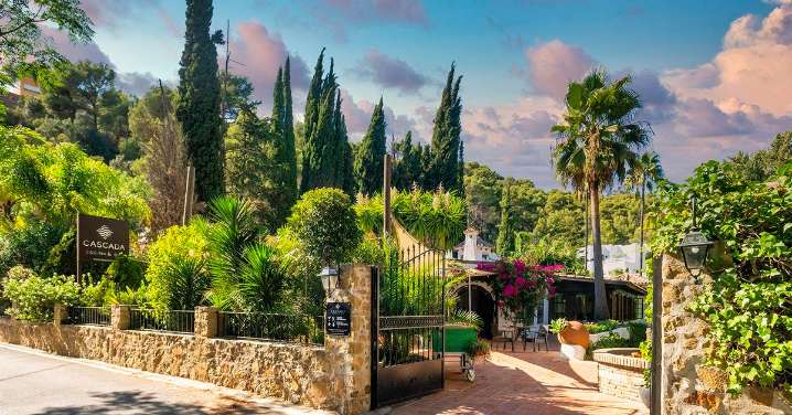 Tres genios, un menú irrepetible: el restaurante Cascada Marbella presenta un 'a 6 Manos' irresistible que desafía los sentidos