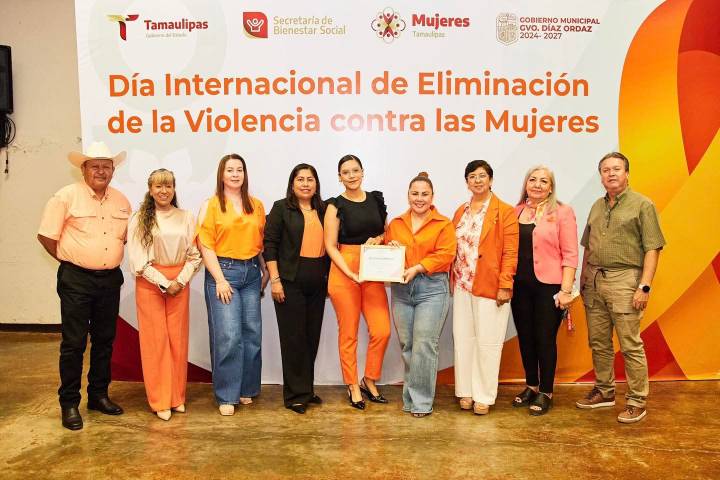 Plática en Día Internacional de la Eliminación de la Violencia contra las Mujeres