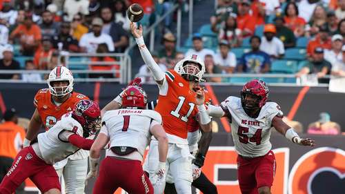 No. 15 Miami overwhelms listless NC State 41