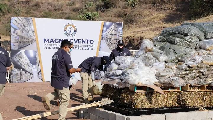 Destruye la Fiscalía de Guanajuato más de un millón de droga