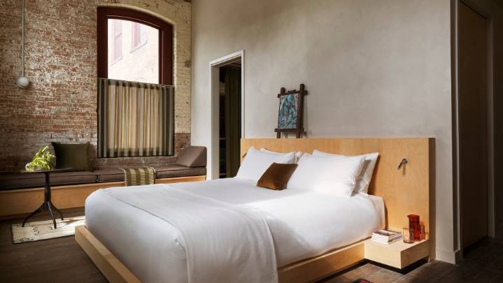 Photos: Inside Pocketbook Hudson, a New Experiential Upstate NY Hotel