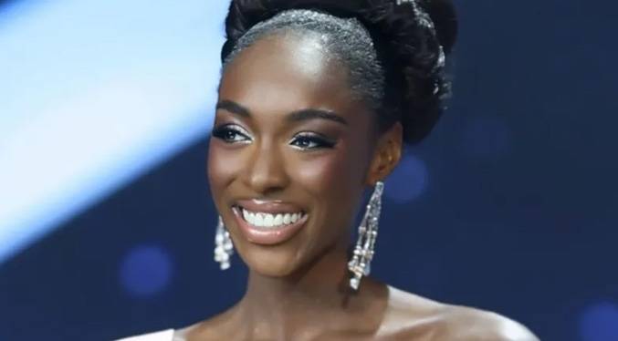 ¡Sorpresa en el certamen! Miss Costa de Marfil dice adiós a su corona como 4ta Finalista.