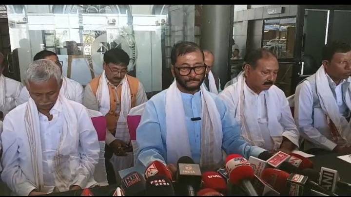 AGP Pledges Full Support for Tribal Status Demand of Six Communities