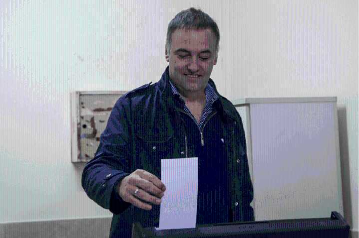 Manuel Adorni agradeció a Guillermo Francos y respondió a las críticas de Mauricio Macri