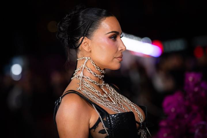 Kim Kardashian revela que tiene baja actividad cerebral tras diagnóstico de aneurisma