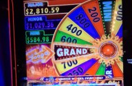 Mass. casino winner: $2.50 bet ended in jackpot prize for slots player