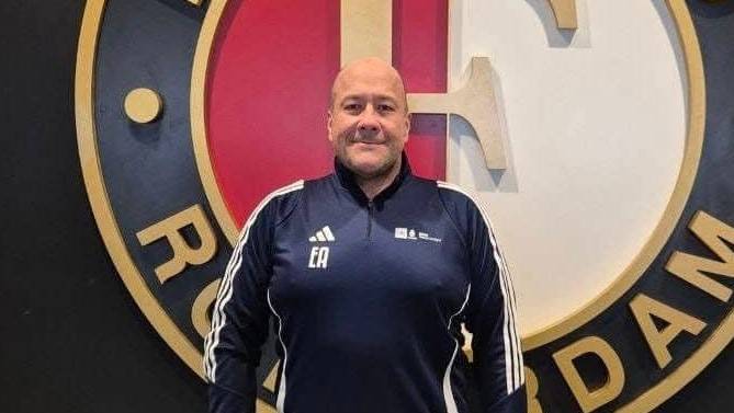 El exgobernador de Jalisco, Enrique Alfaro, es nombrado auxiliar técnico del Real Valladolid en España