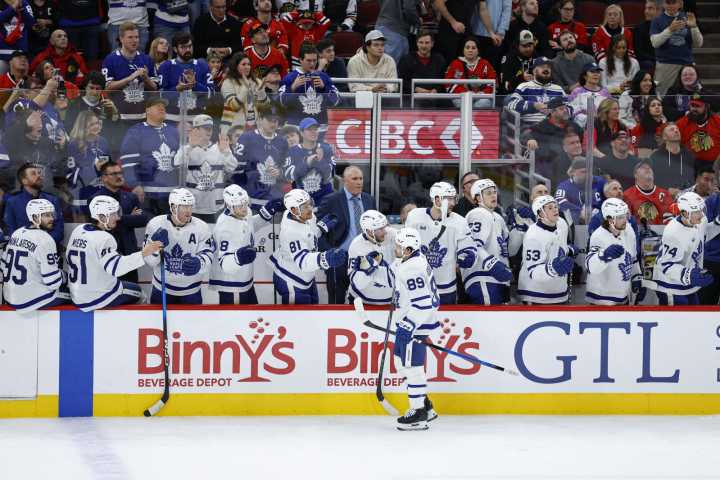Colton Dach scores decider as Blackhawks edge past Maple Leafs - The Rink Live | Coverage of youth, junior, high school and college hockey