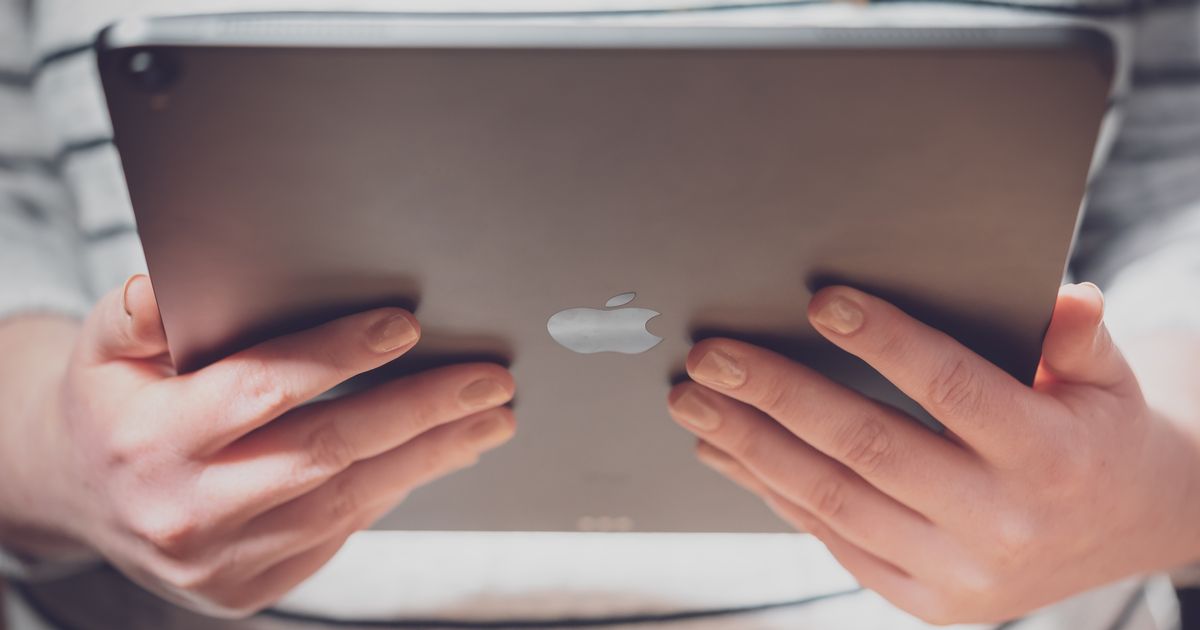 'I'm a shopping expert who loves saving money and these are my top Wowcher tech deals'