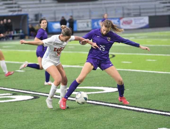 2A girls soccer: Columbia River’s unbeaten run ends in state championship loss to West Valley