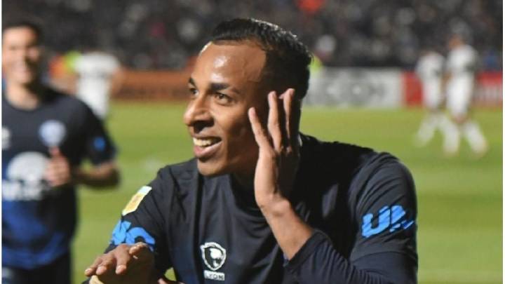 Sebastián Villa se despidió de Independiente Rivadavia en redes sociales