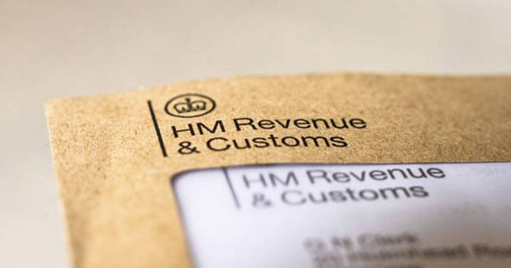 HMRC alert for UK households over P800 'tax refund' letter in the post