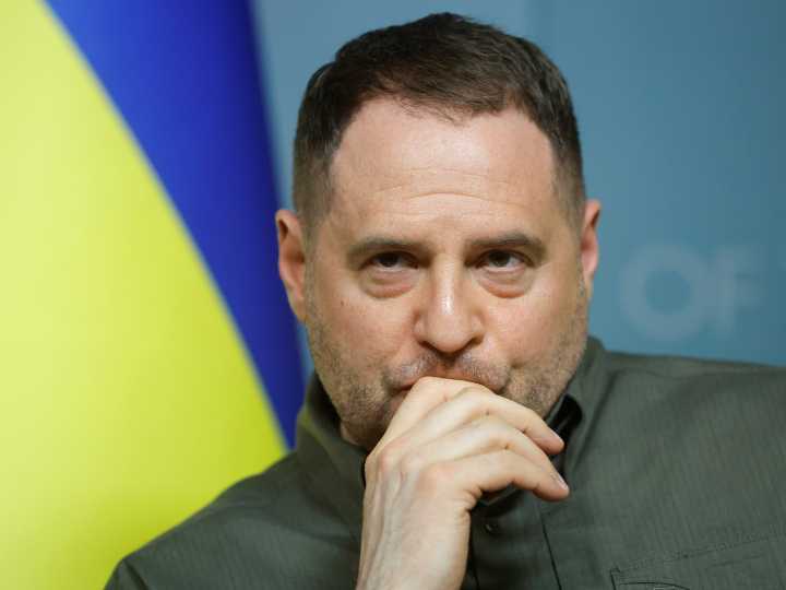 Ucrania: quién es Andrí Yermak, el fiel lugarteniente en la sombra que Zelenski dejó caer