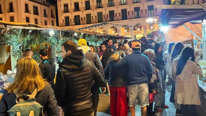 El Mercado Renacentista cierra con éxito de público y ventas: "Huesca ha participado en masa"