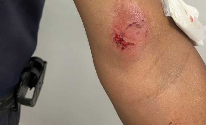 Graves disturbios en la calle: policías atacados y cuatro detenidos