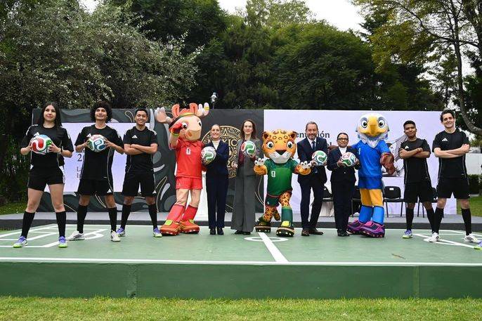 Presidenta presenta la Copa Mundial FIFA 2026; “es momento para compartirle al mundo lo que es México y el momento histórico que vive”