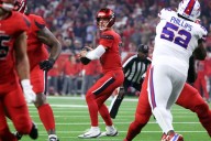 Deadspin | Defense racks up 8 sacks as Texans shut down Bills