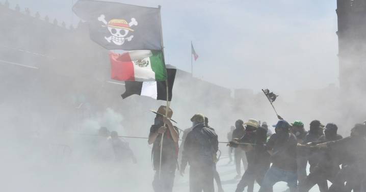 Thousands protest crime and corruption in Mexico City as 'Gen Z' protests gain momentum