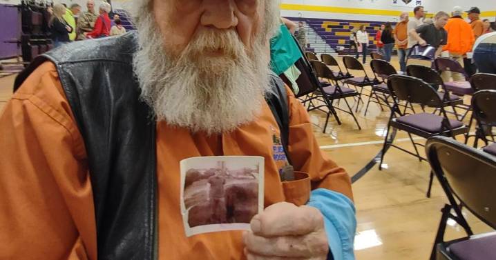 WATCH: York Knights salute area veterans