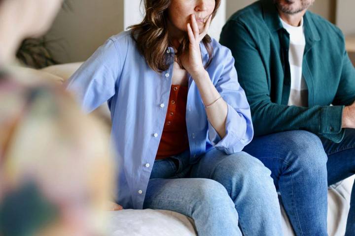 Teen Admits She's 'Been Resenting' Best Friend's Mom Who Is Marrying Her Dad