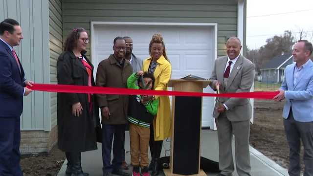 Omaha organization celebrates newly built, affordable homes