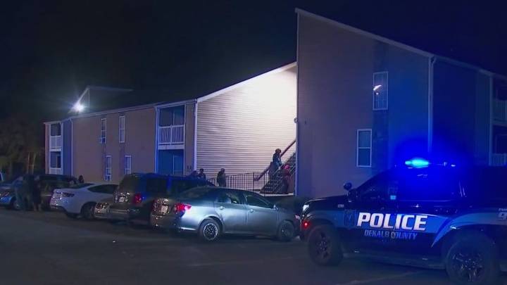 Shooting at Bouldercrest Road apartment complex under investigation