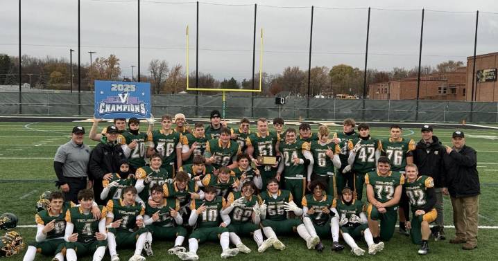 SEC. V FOOTBALL: Alexander/Pembroke dominates in 'C' championship against L/P/W
