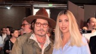 Wanda Nara se sacó una foto dándole un beso a Johnny Depp en pleno conflicto con Mauro Icardi