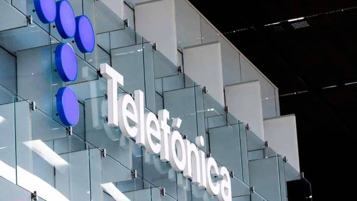 Más de 5.000 despidos en Telefónica: así será el plan laboral que impacta al gigante español