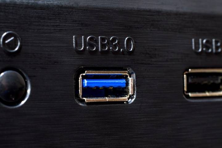 ¿Sabes qué significa el color de tus puertos USB? La guía definitiva que necesitas