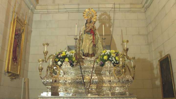 Estos son los preparativos para la procesión de la Virgen de la Almudena