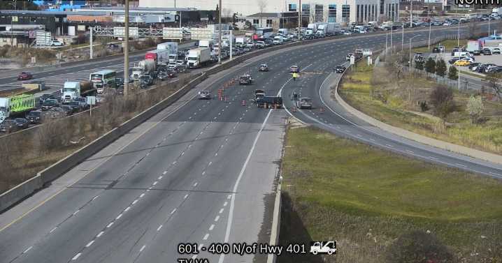 Hwy. 400 re-opens, SIU probes crash involving police vehicle