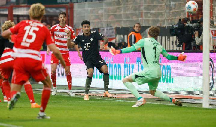 Luis Díaz marcó golazo, pero no evitó primer ‘tropiezo’ del Bayern