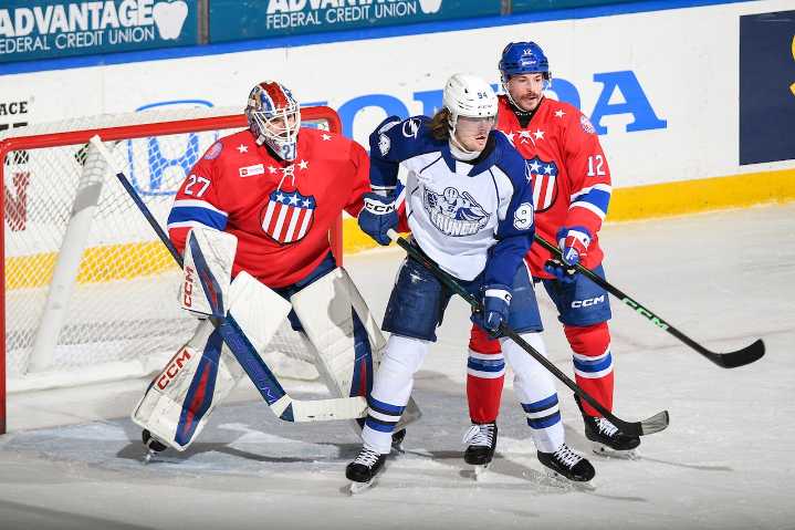 Syracuse Crunch  fall to Rochester Americans, 4