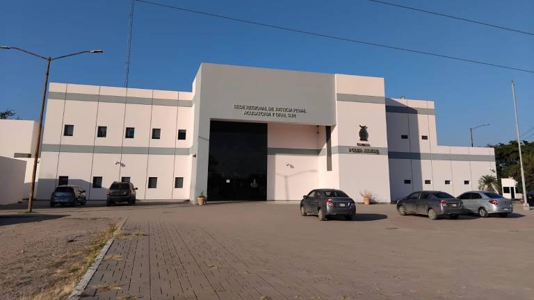 Realizan de manera privada audiencia inicial de detenido por feminicidio de maestra de Escuinapa