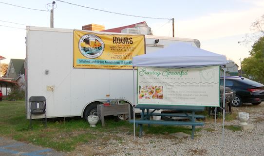 Kentucky small business owner supplies meals to be purchased for those in need